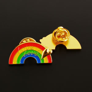 Épingles en émail métallique LGBT Liberté Européenne pour lesbiennes, Badges de fierté <span class=keywords><strong>gay</strong></span>, Homosexuels américains, Amour entre filles, <span class=keywords><strong>Film</strong></span> <span class=keywords><strong>gay</strong></span>, Broche arc-en-ciel - Product Image 4