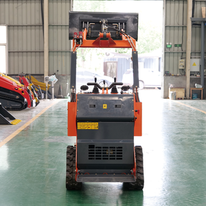 La MINICARGADORA tiene un amplio <span class=keywords><strong>campo</strong></span> de visión de conducción sin puntos ciegos, lo que mejora significativamente la seguridad operativa. - Product Image 3