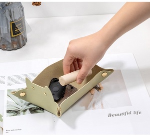 Organizador de Escritorio con Forma de Gato, Bandeja de Almacenamiento Plegable para Llaves, Auriculares, Objetos Pequeños, Decoración para el Hogar y la Oficina - Product Image 5