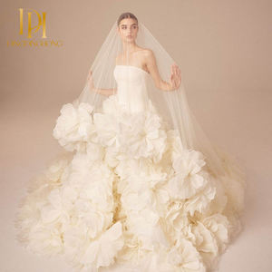 Nouvelle Robe de Mariée 2025, Style Forêt Simple, Col Nu, Traîne Bouffante, <span class=keywords><strong>Tulle</strong></span> Doux, Coupe Slim, Longueur Ras du Sol, Dentelle, Grande Taille, Naturel - Product Image 5