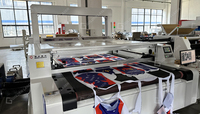 Machine de découpe de tissu laser à reconnaissance de caméra pour les textiles de vêtement en jersey de sport