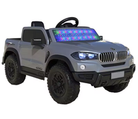 Camion télécommandé pour enfants style Noël, avec lumières LED, batterie 12V, pièces de course, jouets pour bébés, extérieur