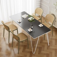 Chaise en plastique légère en gros d'usine, chaise de salle à manger en osier empilable pour jardin et café