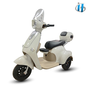 Scooter électrique à 3 roues <span class=keywords><strong>pour</strong></span> femmes HLD, <span class=keywords><strong>tricycle</strong></span> rétro <span class=keywords><strong>pour</strong></span> la mobilité avec pare-brise en plastique, parfait <span class=keywords><strong>pour</strong></span> les trajets en ville en bord de mer - Product Image 3