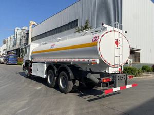 Nuevo precio barato al por mayor HOWO 6x4 camión cisterna de aceite 20000L de capacidad camión cisterna de transporte de aceite de <span class=keywords><strong>palma</strong></span> camión cisterna - Product Image 5