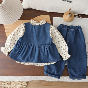 Ensemble <span class=keywords><strong>3</strong></span> pièces confortable pour filles : haut floral à manches longues, gilet en jean et pantalon – Doux, respirant, idéal pour le quotidien et le printemps - Product Image 2
