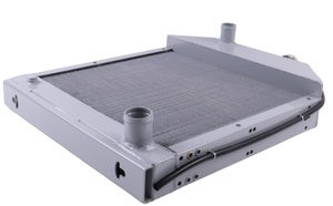 Nuevo Radiador C7NN8005H 87687383 para Tractor 2100 2120 2300 2600 2610 3610 3900 4100 - Product Image 1