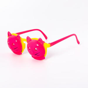 Lunettes de soleil Apple Kids Flip Cartoon, verres en résine, unisexe, légères, protection UV400, pour les fêtes et les célébrations - Product Image 1