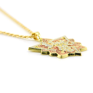 Nouveau Collier Pendentif Géométrique en Forme de Fleur Rouge Simple 2026, Bijoux de Mode Hiphop pour Hommes en Alliage, Vente en Gros - Product Image 6