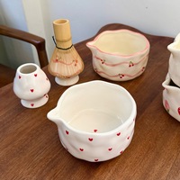 YU BIN Ensemble à thé coréen et japonais en céramique et porcelaine, peint à la main, avec fouet à matcha irrégulier, support et bec verseur artisanal