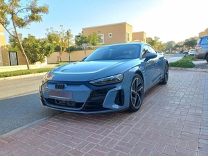Audi <span class=keywords><strong>E</strong></span> <span class=keywords><strong>TRON</strong></span> <span class=keywords><strong>GT</strong></span> 2023 Guida a Sinistra con Sedili in Pelle - Product Image 2