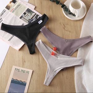 Sous-vêtements string en coton côtelé à taille basse et coupe en V sexy pour femmes D002 - Product Image 3