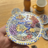 Sous-verres ronds en céramique Mandala colorés de 9 cm, style classique, base en liège écologique, épaisseur 10 mm, tapis et coussinets pour la maison, la voiture, le bureau