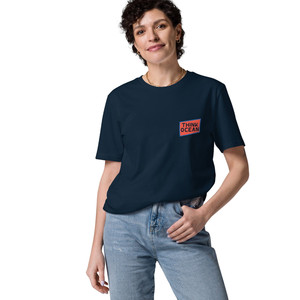 T-shirt en coton biologique Think Ocean Fish Pixel Art - Product Image 1