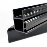 Profilé en PVC extrudé professionnel, personnalisé, brillant, écologique et durable pour portes et fenêtres