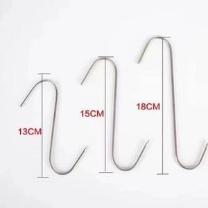 ตะขอแขวนเนื้อรูปตัว S ทำจากสแตนเลส ขนาด 13 ซม. 15 ซม. 18 ซม. สำหรับเนื้อสัตว์แห้ง ปลาตากแห้ง เป็ดย่าง ไก่ย่าง อุปกรณ์แขวน - Product Image 1