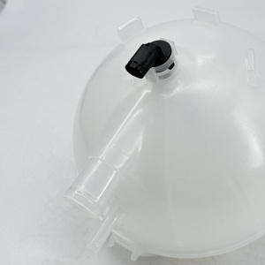 Tanque de Expansión de Refrigerante Compacto Nuevo de Nickerson, Material PP para Mercedes-Benz VIANO/<span class=keywords><strong>VITO</strong></span> 2009-2016 OE 6365010203 - Product Image 4
