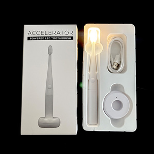 Cepillo de Dientes con Luz LED Blanca para Niños, Aprobado por la CE, para una Limpieza Bucal Profunda, Cerdas Suaves de PBT, con Logotipo Personalizado - Product Image 3