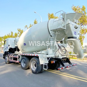 2016 ans <span class=keywords><strong>10m3</strong></span> 12m3 Zoomlion Hino Dimensions Capacité avec moteur diesel Machine de construction <span class=keywords><strong>Camion</strong></span> malaxeur à béton utilisé - Product Image 6