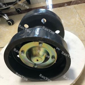 Brand New Zoomlion Harvester <b>Universal</b> <b>Parts</b> 4LZ-5.0 Upper Support Roller Assembly 6306 CD40ZQ.4A.3.4f - Product Image 2