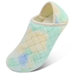 Pantuflas de felpa teñidas con efecto tie-dye, sandalias tipo mule sin cordones, de forro polar suave para uso en interiores, con logotipo personalizado. - Product Image 1
