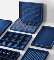 Plateau de présentation de bijoux en velours bleu marine, organisateur multi-compartiments pour bagues, boucles d'oreilles et colliers, pour tiroir ou armoire de bijouterie