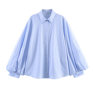 Camisa a Rayas con Mangas Abullonadas Estilo Europeo Primavera 2026 - Blusa con Cuello Oversize, OEM/ODM por Fábrica de Ropa China - Product Image 1