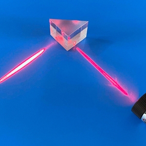 Prisma Óptico de Vidrio de Ángulo Recto de Tamaño Pequeño con Recubrimiento AR, Apertura Rectangular con 90% de Claridad - Product Image 3