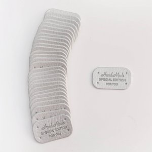 Nouvelles 100 <span class=keywords><strong>étiquette</strong></span>s en cuir PU pour vêtements, faites <span class=keywords><strong>à</strong></span> la <span class=keywords><strong>main</strong></span>, gaufrées, pour cadeaux, artisanat, <span class=keywords><strong>étiquette</strong></span>s de couture DIY, accessoires de vêtements, sacs, chaussures, logo - Product Image 6