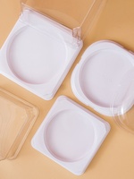 Boîte à gâteau carrée en plastique transparent de qualité alimentaire pour le stockage de gâteaux au mousse et l'emballage de pâtisserie
