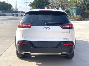 Jeep <span class=keywords><strong>Cherokee</strong></span> 2016 Usada, Todoterreno, Motor 2.4L Profesional, Sistema <span class=keywords><strong>4x4</strong></span> Mejorado, Clasificación Trail, Volante a la Izquierda, Cuero Oscuro, R17, Automática - Product Image 6