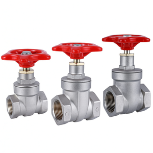 Vanne à boisseau en laiton COVNA à expédition rapide, filetage NPT de 4 pouces, 1/2 pouce, avec volant en fer tiré peint en rouge - Product Image 3