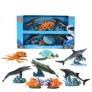 Figura di Squalo con Mascella Mobile in Plastica da 9 Pollici per Parco a Tema, Giocattolo Marino - Product Image 1