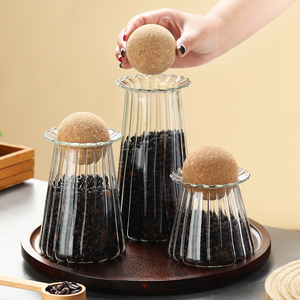Botella de café de vidrio de borosilicato acanalado al por mayor con tapa de corcho esférica, hermética, <span class=keywords><strong>para</strong></span> almacenamiento de granos, decantador cónico, OEM personalizado <span class=keywords><strong>para</strong></span> despensa - Product Image 3