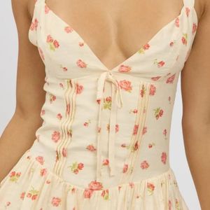 Robes de soirée décontractées et élégantes pour femmes, style Y2K, col en V, dos en V, imprimé floral tissé, coupe trapèze, mini, sans manches, respirantes, vintage - Product Image 3