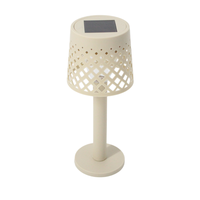 Lanterne solaire LED nordique personnalisée en gros, fonction marche/arrêt automatique, étanche IP44, angle de faisceau 360°, lampe extérieure pour parcs et événements