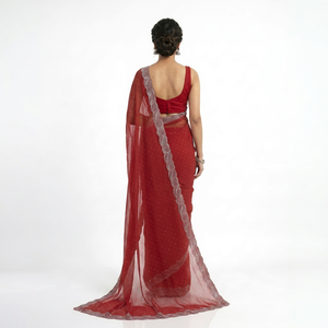 Sari rouge brodé avec des paillettes, longueur au sol, tenue traditionnelle indienne pour mariage, pour femmes - Product Image 1
