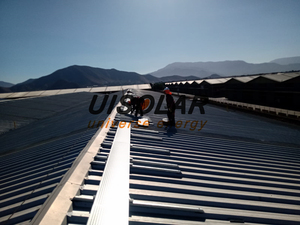 UISOLAR Passerelle de toit en acier zinc-aluminium-magnésium longue durée avec grille perforée antidérapante - Product Image 2