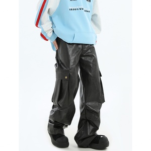 Pantalones de Cuero Holgados de Moda Personalizados para Hombre, Estilo Motociclista, con Pliegues en la Parte Inferior, Múltiples Bolsillos, Pantalones Cargo para Hombre - Product Image 2