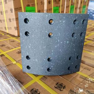 Pièces <span class=keywords><strong>de</strong></span> <span class=keywords><strong>frein</strong></span> Doublure <span class=keywords><strong>de</strong></span> <span class=keywords><strong>frein</strong></span> Doublure <span class=keywords><strong>de</strong></span> <span class=keywords><strong>tambour</strong></span> <span class=keywords><strong>de</strong></span> <span class=keywords><strong>frein</strong></span> 4515 std 19705/19706 pour FUWA 13T <span class=keywords><strong>de</strong></span> haute qualité - Product Image 6