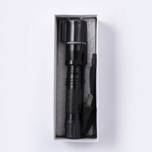 Vente d'usine - Lampe <span class=keywords><strong>torche</strong></span> LED <span class=keywords><strong>rechargeable</strong></span> longue portée en alliage d'aluminium avec <span class=keywords><strong>batterie</strong></span> 18650, indice de protection IP66, 1000+ lumens, pour femmes - Product Image 5