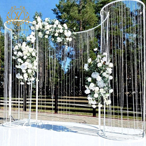 Arche de mariage moderne en forme de S avec rideau de perles de <span class=keywords><strong>cristal</strong></span>, fond suspendu en <span class=keywords><strong>cristal</strong></span> et métal pour mariages - Product Image 3