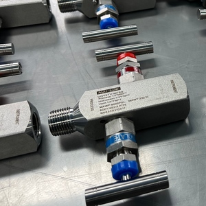 NAI LOK SS316 2 通阀组 远程安装式二通阀组 1/2 NPT 6000psi <span class=keywords><strong>3</strong></span> 5 通仪表阀组 - Product Image 5