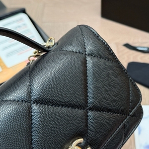<span class=keywords><strong>Sac</strong></span> à main de luxe pour femme 2026 en <span class=keywords><strong>cuir</strong></span> caviar matelassé classique avec poignée supérieure et chaîne, <span class=keywords><strong>sac</strong></span> à bandoulière croisé - Product Image 2