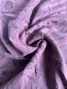 Tessuto Jacquard Ecologico Jura&Vichy1317 66% Lyocell 34% Viscosa per Abiti, Gonne e Pigiami - Leggero - Product Image 1