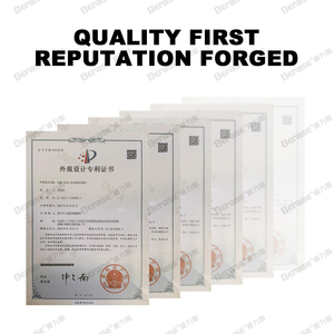 <span class=keywords><strong>Enping</strong></span> nhà máy chất lượng hàng đầu karaoke <span class=keywords><strong>Microphone</strong></span> không dây UHF mic không dây Clip Mic Đen ca hát M50 OEM & ODM năng động <span class=keywords><strong>microphone</strong></span> - Product Image 6