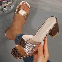 Nouvelles Sandales d'été pour femmes grande taille à talons hauts, brillantes, couleur unie, talon épais, bout carré