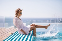 Hot Sale Wholesale All Seasons Super Absorbent Bathroom Blue and White Beach Towel Luxury 100% Cotton Stripe Bath Towels