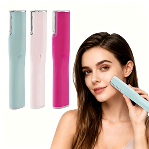 Épilateur bikini pour femmes, rasoir électrique sans fil indolore pour peau <span class=keywords><strong>de</strong></span> soie, rasoir facial féminin remplaçable, étanche IPX7 - Product Image 1