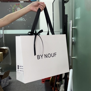 MH Premium Customize Your Own Logo Cardboard Beauty Shopping Paper <strong>Bag</strong> Personalized White Luxury Gift <strong>Bags</strong> With Ribbon Handle - Product Image 1